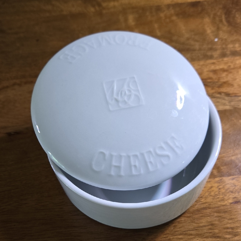 Du Village Gourmet Bistro Collection Cheese Brie Baker Round White